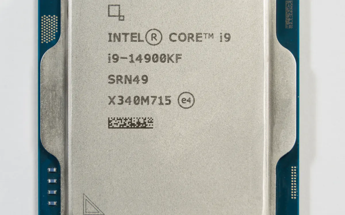 Top of an Intel Core i9-14900KF processor, a chip that does not support APX (illustrative photo)